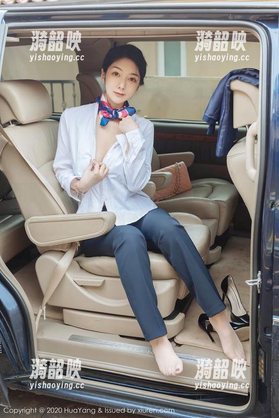 HuaYang花漾 - 在无圣光中找到Egg_尤妮丝：这个秘书的套图我真想收藏