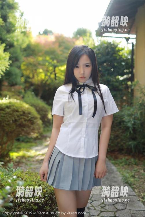 MFStar模范学院-fairy如歌 MFStar模范学院 - 宅在家也不将就!fairy如歌的居家私房合集,居然让我有点心动!