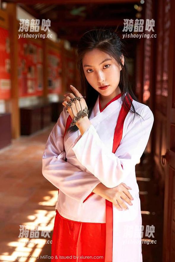 MiiTao蜜桃社 - 蜜蕊Mary和她的奶牛高清美图，谁来告诉我怎么能忍住不多看几眼？