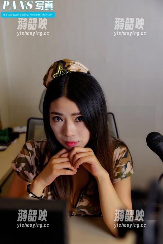 PANS摄影 - 潇潇新模试镜：原图分享，下载一键搞定，你的钱包准备好了吗？