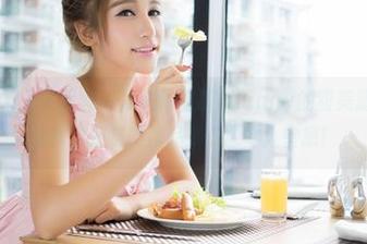 QingDouKe青豆客 – 发现陈嘉嘉Tiffany的甜美清纯世界，幼教空姐制服作品集资源令人窒息！