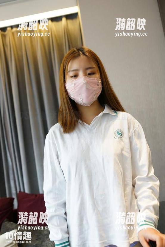 ROSI之嫩学妹制服合集，下载前先确认你的心脏！