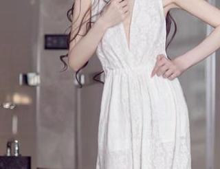 TouTiao头条女神 – 爱丽莎lisa的毛衣照，完全让人忍不住想亲近，图片里有种说不出的温柔，原图更是暖心满满！