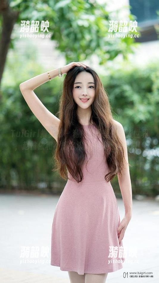 TuiGirl推女郎 - 私拍图集里的双人世界，赵惟依和不知名演员的默契大比拼！
