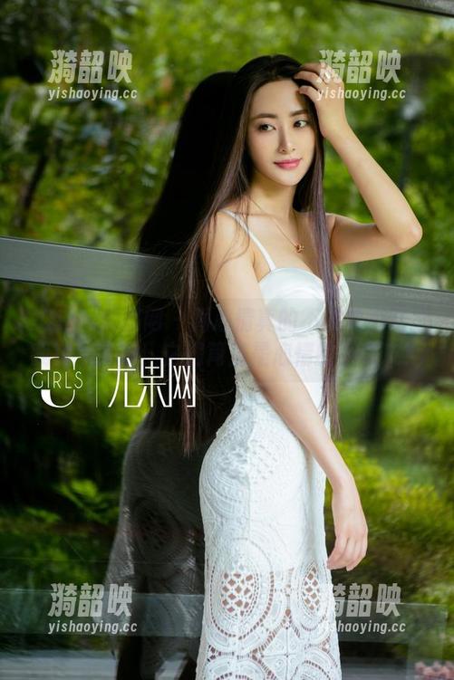UGirls尤果网 - 周心情真的不发美脚壁纸我就要哭了！它们简直是心情的小调皮！