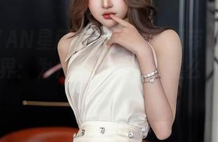 XINGYAN星颜社 – 王俪丁呀带你走进修女的世界：为什么她的写真这么‘不修’？