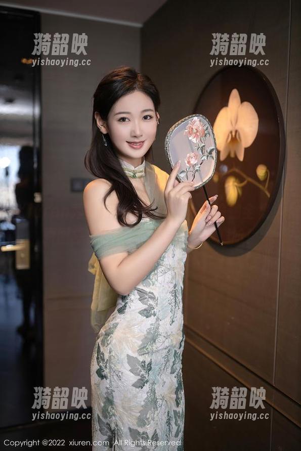 Xiuren秀人网-于诺诺ise Xiuren秀人网 - 于诺诺ise的瑜伽全集,原图暴露她优雅外表下的小尴尬!