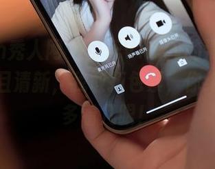 Xiuren秀人网 – 可乐Vicky的清纯写真：免费且清新，我敢打包票，你绝对会想多看几眼！