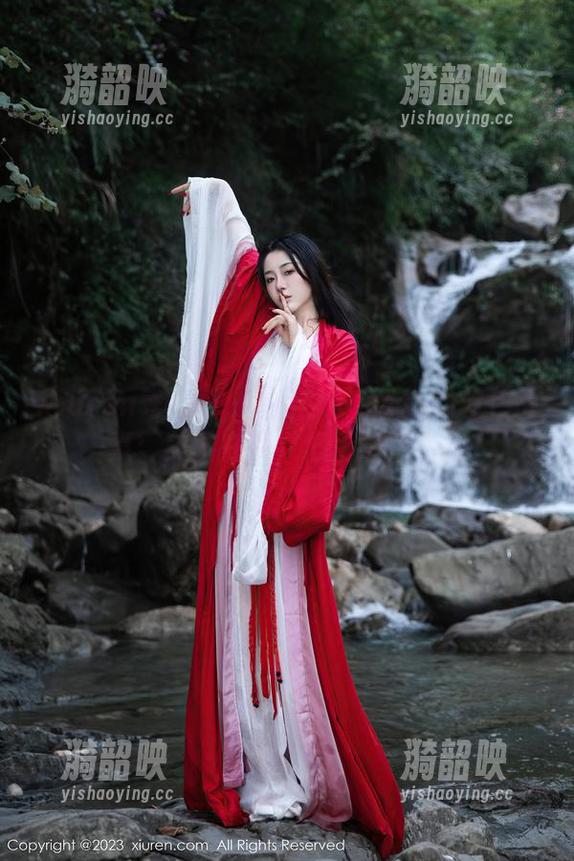 Xiuren秀人网-星小兔Meetu Xiuren秀人网 - 星小兔Meetu的粉色故事:美图在手,心情随之飞扬