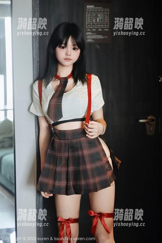 Xiuren秀人网 - 西希白兔的套装，居然可以这么吸引注意力，观看后总想再来一遍合集！