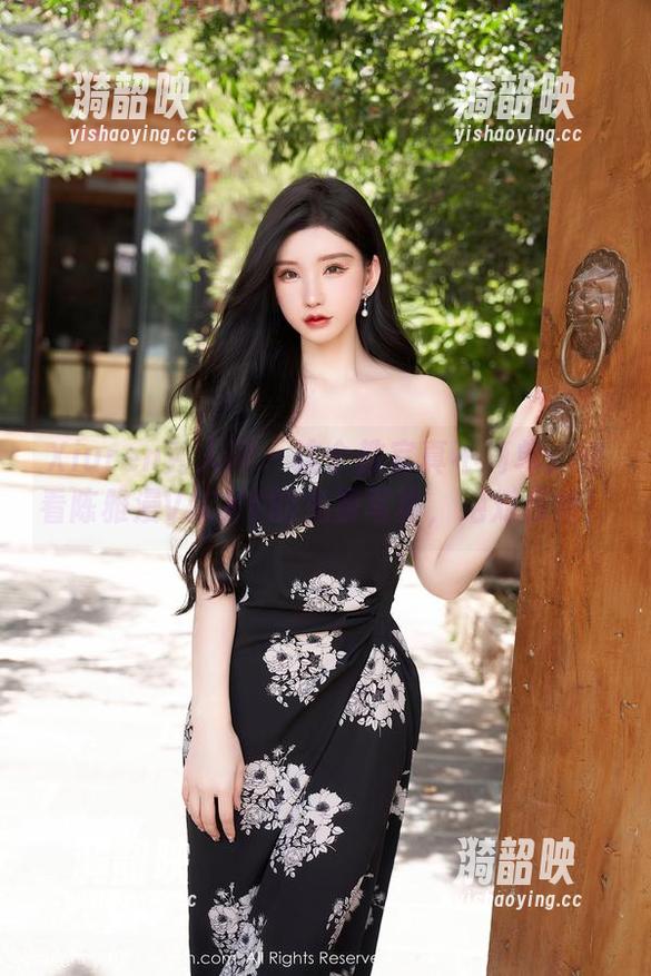 Xiuren秀人网 - 这个教室真不简单：来看陈雅漫VICKY的免费写真，绝对惊艳！