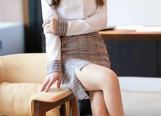 YouMi尤蜜荟 – 是小逗逗的私房分享：白衬衫就是我的美图魔法，瘦不了但真的很好看！