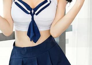 YouMi尤蜜荟 – 午间频频来袭，李承美新图更新：原图就是这么撩人！
