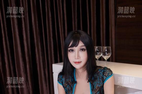 YouWu尤物馆 - 浴室舞者小探戈的定制写真：水和光影的温柔捉迷藏