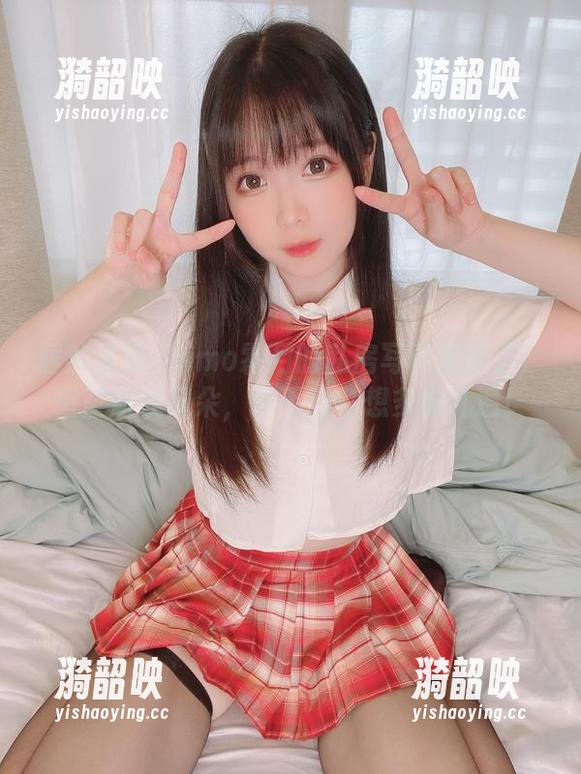 居然又被shimo霜月的私房写真震撼了！碧蓝航线黛朵，情不自禁想多看几遍！