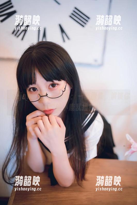 usejan蓝蓝与兔女郎：一部图集，解锁你心中的小鹿乱撞！