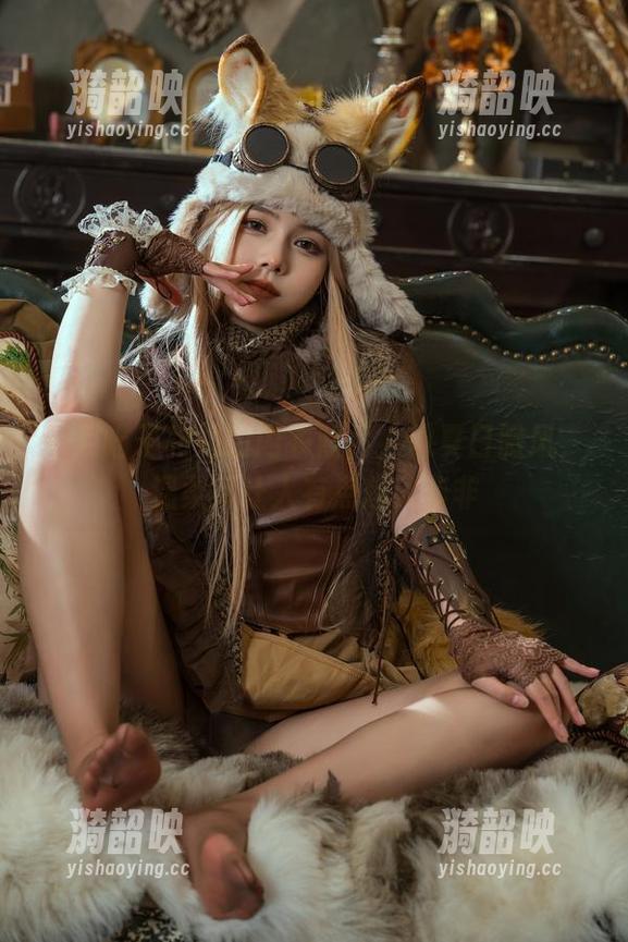 七月喵子和她的内衣照片，像夏日微风，温柔又让人有点想入非非