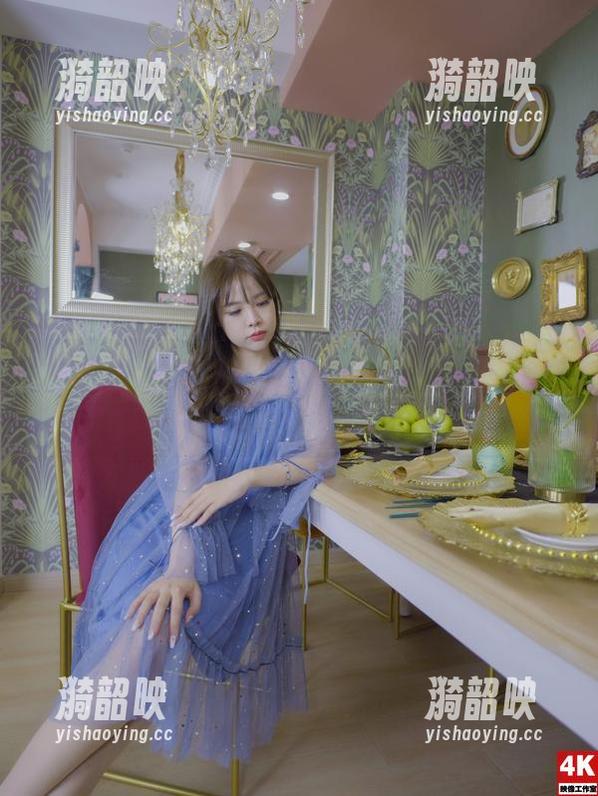 丽柜 - 无圣光里的兔子制服，制造了一大片属于我的美图小宇宙，真是太过瘾了！