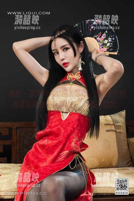 丽柜 - 慕子和她的温柔写真，感觉整个图库都瞬间变得柔软起来，真有点想哭。