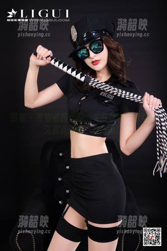 丽柜 - 香浴名莲套图：文静那种优雅其实又有点俏皮，真难得！