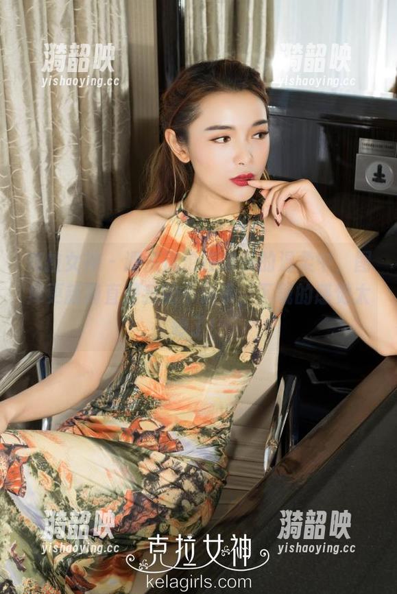 克拉女神 - 逐渐沉沦在瑞莎的温柔中，图库更新简直是我的小确幸，下载的感觉太妙了！