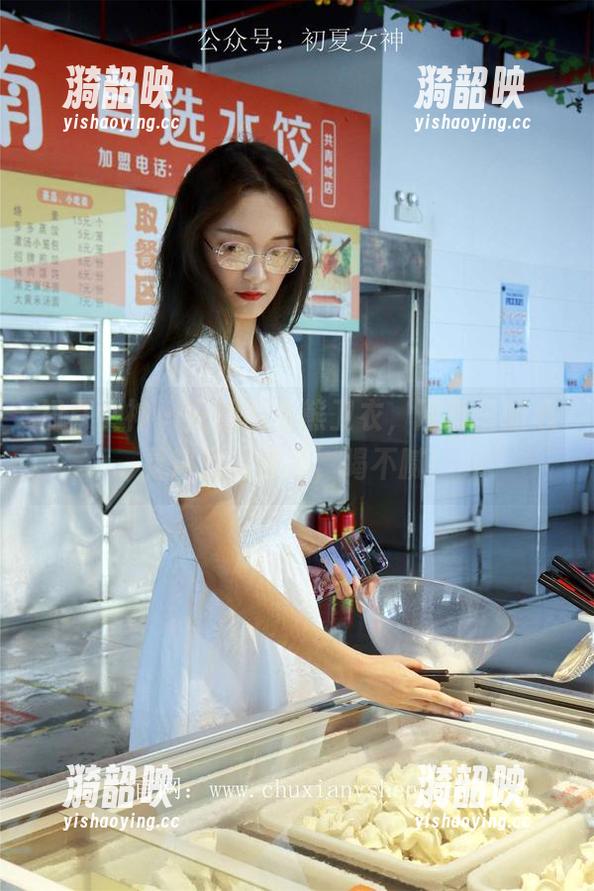 初夏女神 - 安妮的小熊卫衣，网盘里的心灵鸡汤版作品，喝不腻！