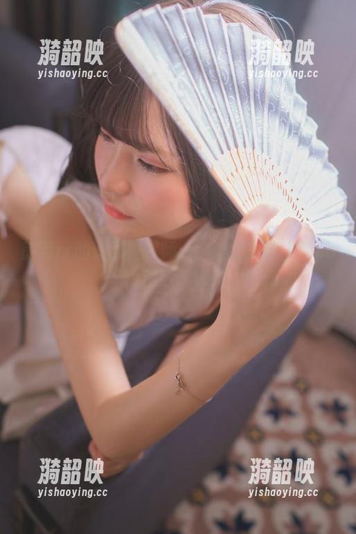 前羽rr的柴郡魔术师：比魔法更迷人的cos精选时刻！