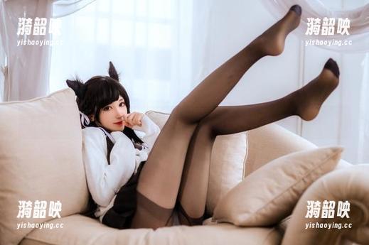 看！南桃Momoko的黑丝精灵：原图带你领略她的魅力