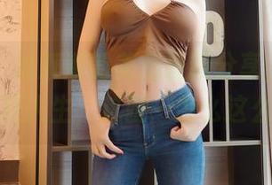 嗲囡囡 – 沐娜娜的美腿最新分享，竟然让我怀疑人生，这腿…怎么这么美？