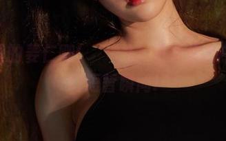 泳池里的姜仁卿(강인경)，更新你心中的梦幻短暂瞬间!
