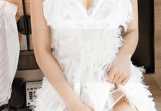 尤蜜荟 – 这组写真让我想到了肉丝，井上雪樱你太会玩了！