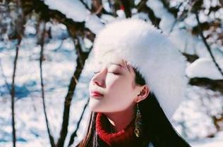 看看年年Nnian最新的套装吧，资源更新得太快，让我有点懵！