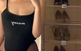 微密圈 – 张思允nice在三亚的“内衣哲学”，原图直击，下载吧