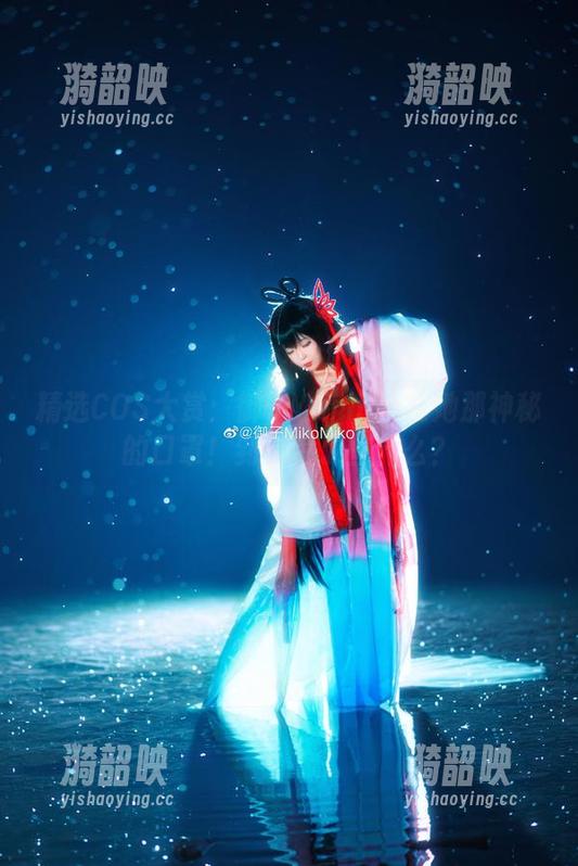 御子Yumiko 精选COS大赏:御子Yumiko和她那神秘的口罩!到底藏了些什么?