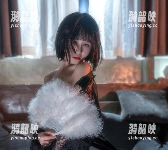 跟着晕崽Zz走，小旗袍写真资源的美丽旅程，该来点心动了吧？