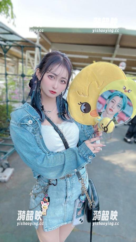 月城委员会兔女郎：免费写真，神秘的兔子的日常究竟是什么？