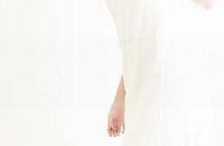 果团网 – 原图大放送！莫雅淇的办公室写真，你绝对不想错过。