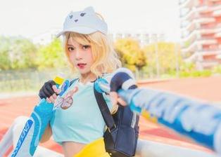 想看桜桃喵穿水手服发呆的美丽瞬间？那就下载这个写真集，来感受她的‘不食人间烟火’。