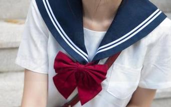 梦丝女神 – 乔儿套图大曝光：超越主播，化身时尚女神，真的是视觉享受啊。