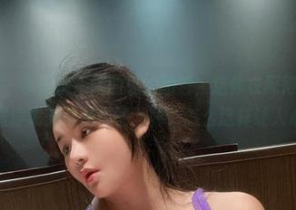 微密圈 – 水蜜桃米米的私拍图包，连体衣配得真好，脑海里浮现的都是风情万种，怎么这样让人心动？
