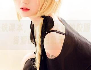 不只是铁课本，洛丽塔大哥的校服写真集资源让你想象无限！