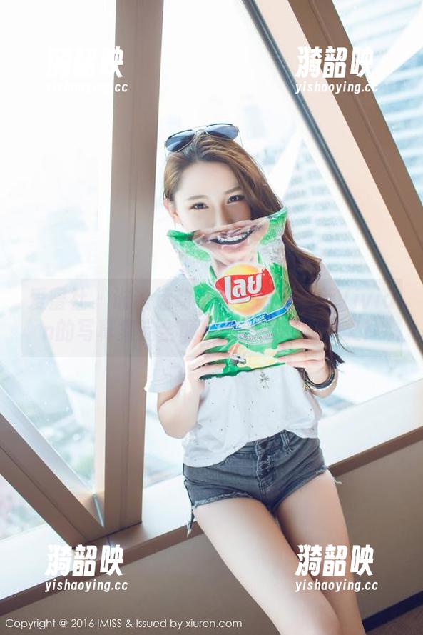 爱蜜社 - 谁说运动不能美呢？妤薇Vivian的写真集完全颠覆我对运动的定义！