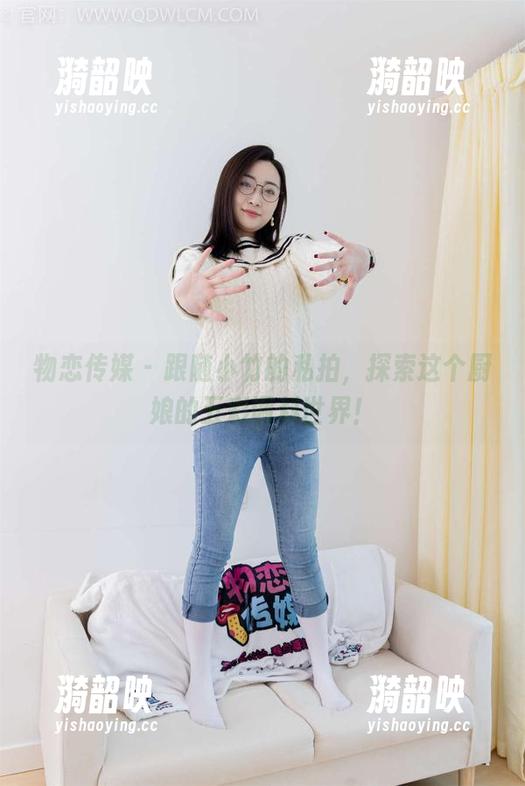 物恋传媒 - 跟随小竹的私拍，探索这个厨娘的五彩调料世界！