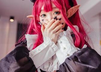 一件礼服的故事，神沢永莉在网盘里的写真里讲得真好！
