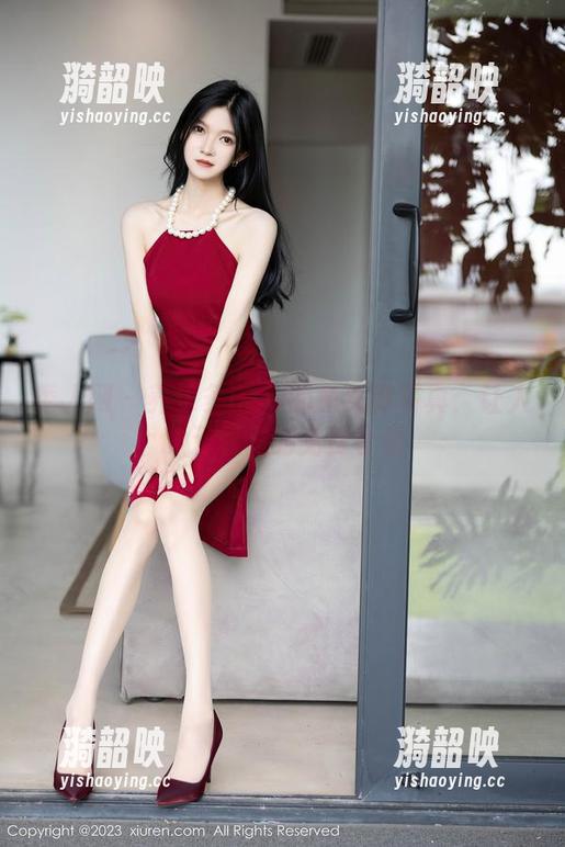 秀人网 - 养乐多Doll的兔女郎写真：让人肆无忌惮的免费享受