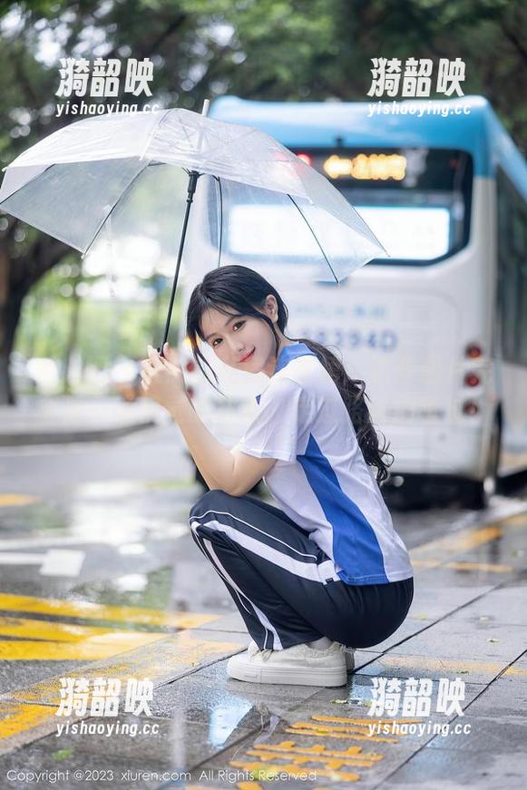 秀人网 - 安然的私房连衣裙：这些图片完全是一场视觉的狂欢，走过路过别错过！