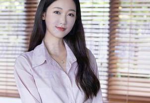 秀人网 – 这小波多的写真真是让我意外，《姐姐》的感觉有点模糊，脑补一下感觉还蛮有趣的呢！
