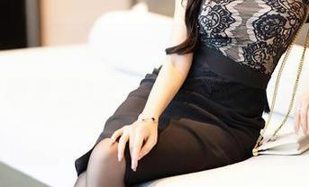 秀人网 – 每一张都是油亮的艺术，徐莉芝Booty的高清写真集太让人难以抗拒了吧！