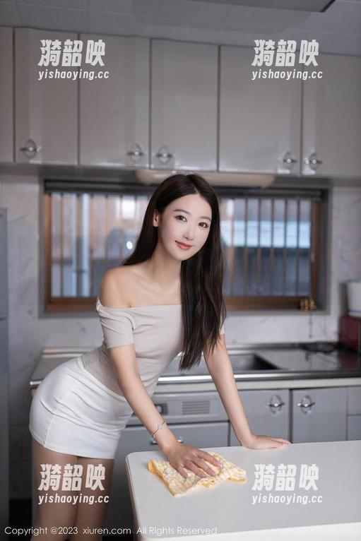 秀人网-糯美子nini 秀人网 - 礼服作品在线,糯美子nini又带来了什么新鲜玩意儿?