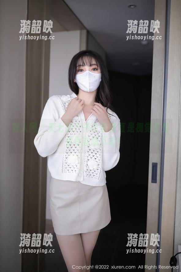 秀人网 - 美七的户外全套简直是视觉享受，看看就想下载！